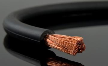 Как выбрать длину сварочного кабеля: влияние на падение напряжения